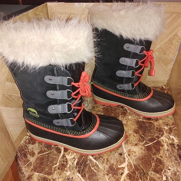 Sorel women's winter snow boots fashion shoes size 6 - Picture 2 of 11